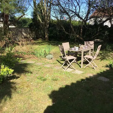 Le Cedre Bleu 度假居